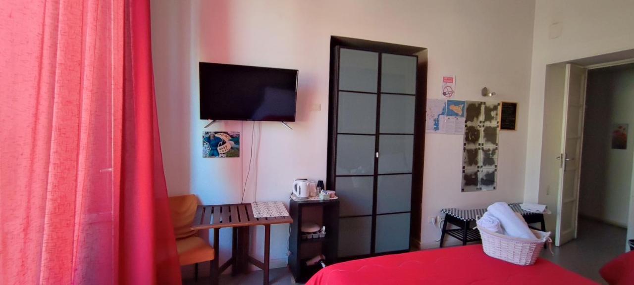 Downtown Vicino Al Duomo Apartment คาตาเนีย ภายนอก รูปภาพ
